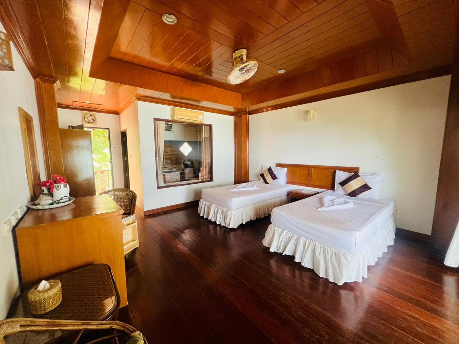 Haad Khuad Resort Bottle Beach Exteriör bild
