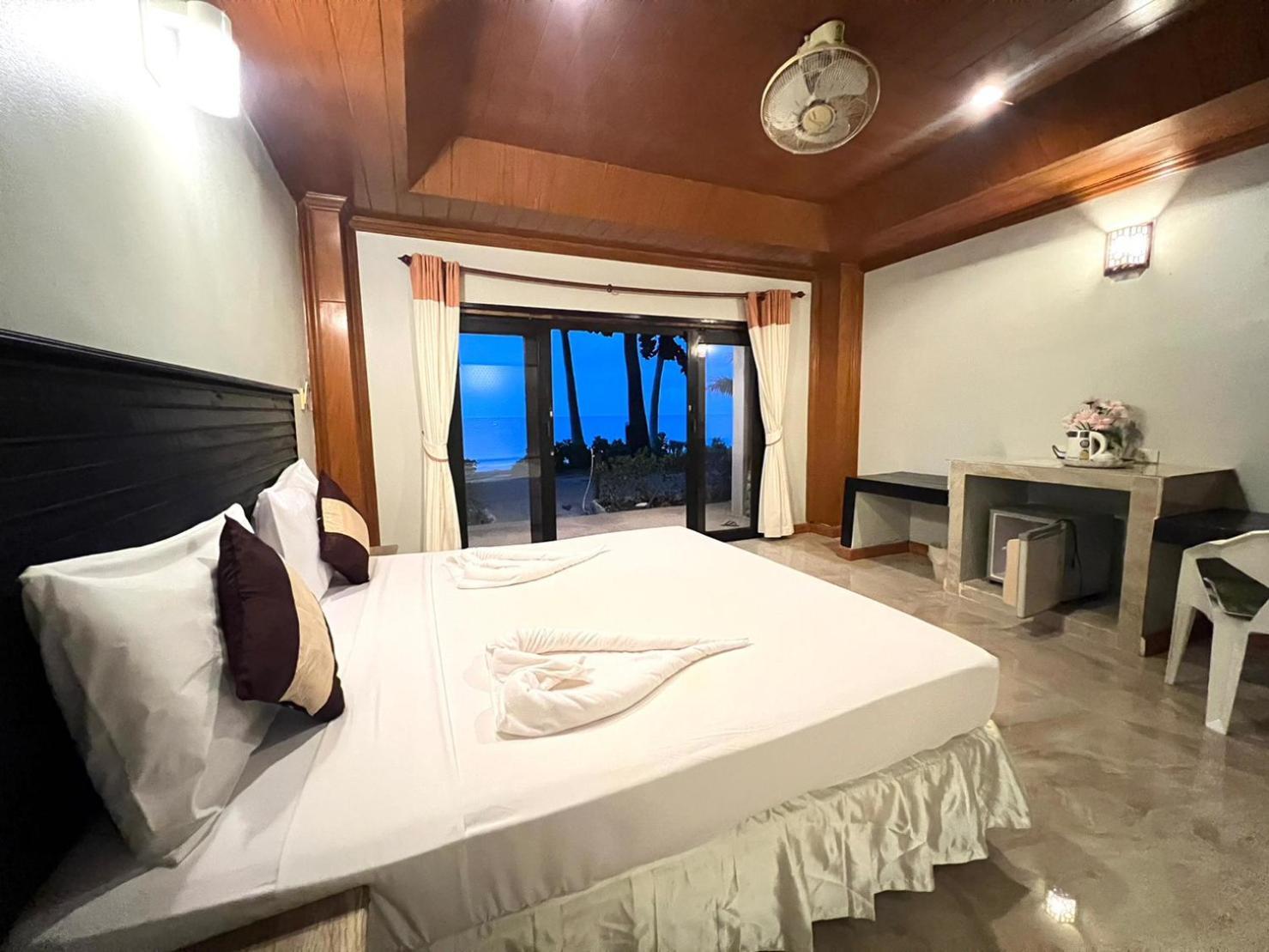 Haad Khuad Resort Bottle Beach Exteriör bild