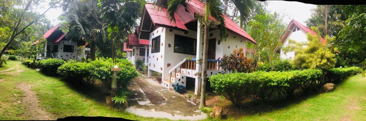 Haad Khuad Resort Bottle Beach Exteriör bild