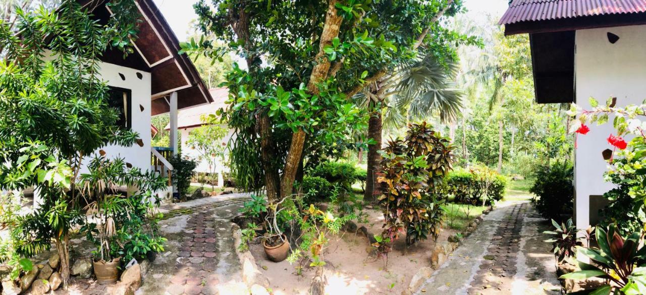 Haad Khuad Resort Bottle Beach Exteriör bild
